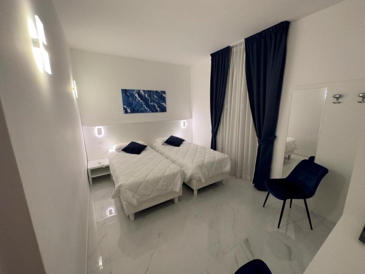 Hotel Smart Cruise Civitavecchia Extérieur photo