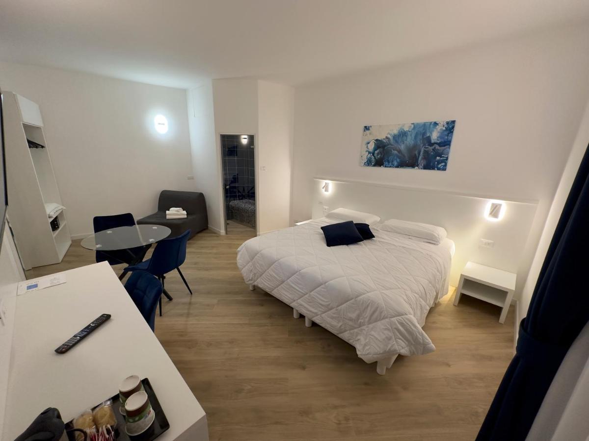 Hotel Smart Cruise Civitavecchia Extérieur photo