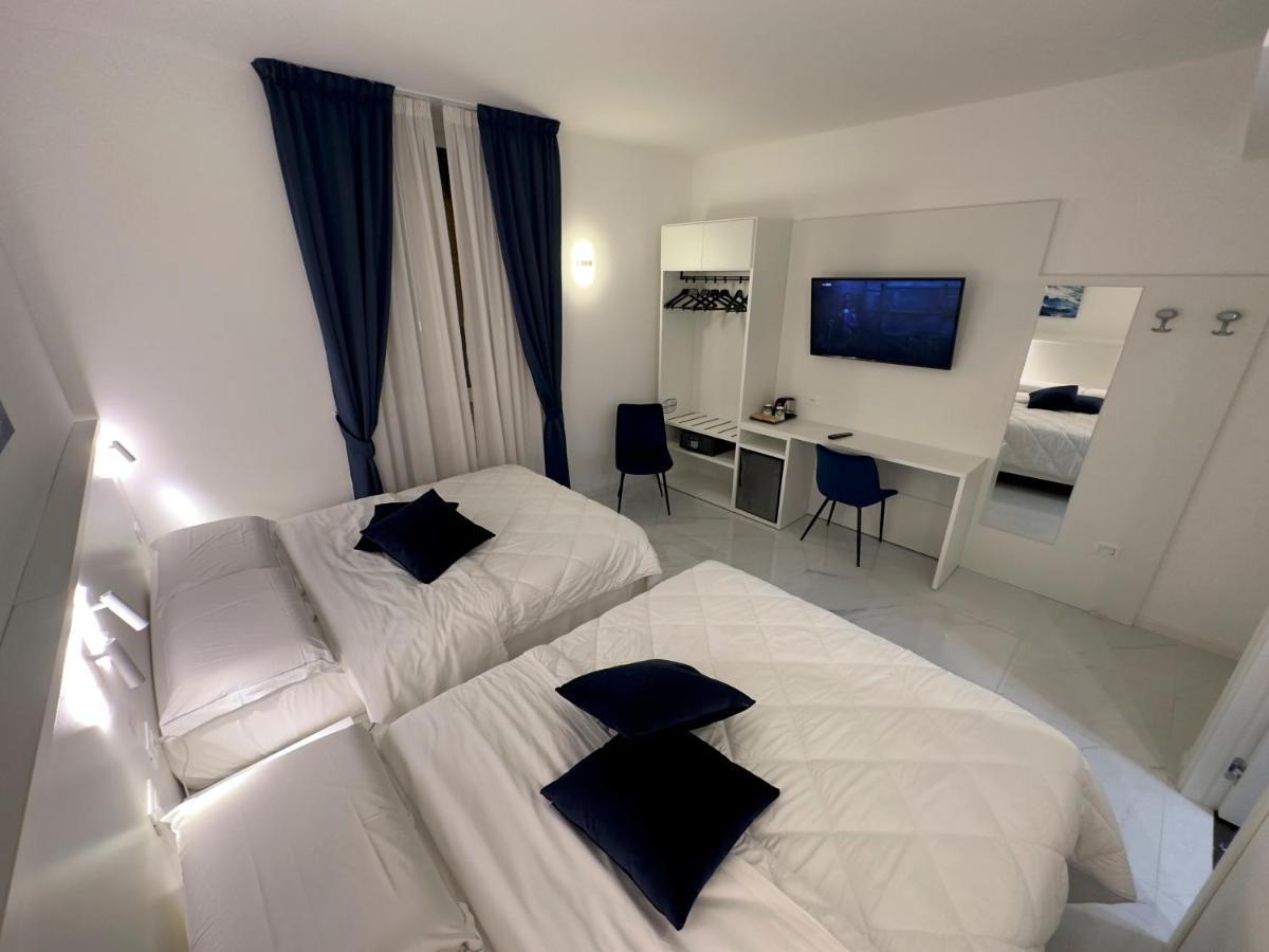 Hotel Smart Cruise Civitavecchia Extérieur photo